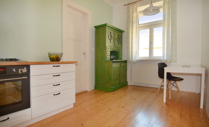 ..........PRENAJATÝ......... ELYZIA I Prenájom štýlový 3 izbový byt, Björsonova ul., Staré mesto, Bratislava - fotografia 12