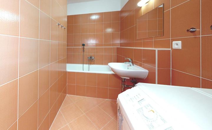 .........PRENAJATÝ......... ELYZIA I  Prenájom, 2 izb. byt, Haburská ul. novostavba, parkovanie v garáží, Bratislava II - fotografia 13