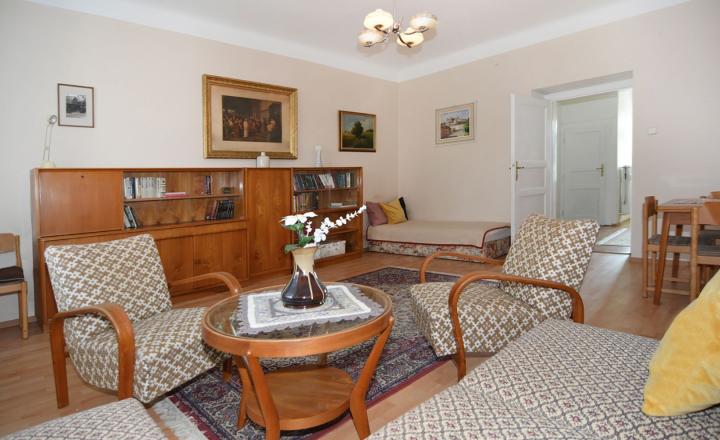 ............. PREDANÝ............. ELYZIA I PREDAJ PRIESTRANNÝ 2 IZB. BYT S LOGGIOU (97 m2), úžasná atmosféra, Račianska ul., Bratislava - fotografia 6