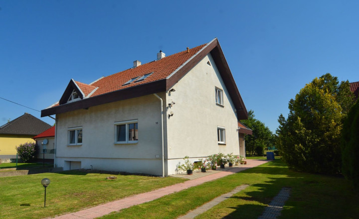 ELYZIA I PRENÁJOM 1 IZB. BYTU 46 m2, pivnica, parkovanie, Šamorínska ul. Bratislava Podunajské Biskupice - fotografia 9