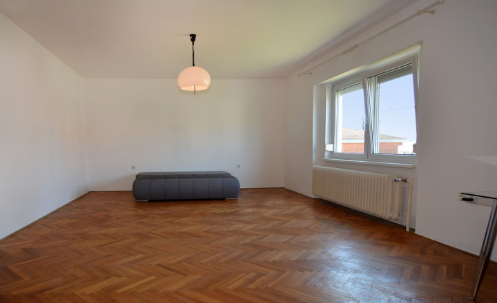 ........ PRENAJATÝ........ELYZIA I PRENÁJOM VEĽKÉHO 3 IZBOVÉHO BYTU 93 m2+ pivnica, sklad, parkovanie, Šamorínska, Bratislava - Podunajské Biskupice - fotografia 6