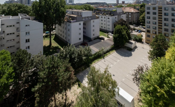 PRENÁJOM! 4 IZB. BYT V ÚPLNE NOVEJ NADSTAVBE S TERASOU! - fotografia 8